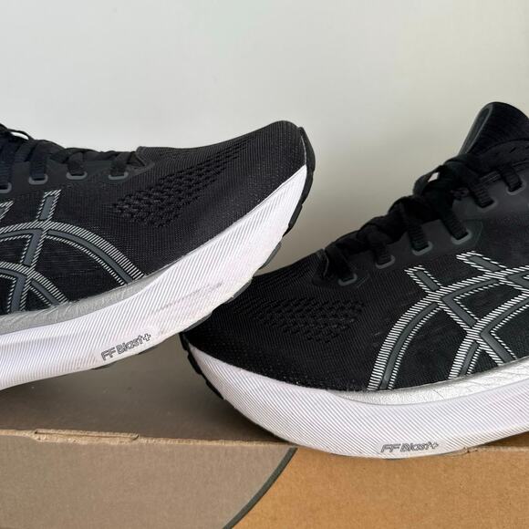 Asics Gel Kayano 31 Black/White Women Running Sneakers- SZ 9 - Picture 8 of 14